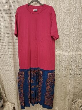 Vintage Upcycled Hanes Pink T-Shirt with Blue Paisley Panel Maxi Dress Large
